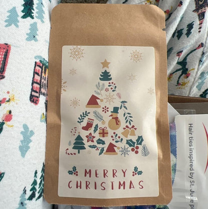 Merry Christmas Holiday Greetings Pack, We Plant 60 More Trees